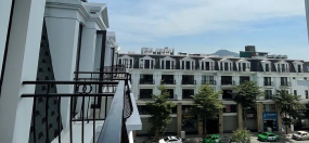 SALLY HOTEL